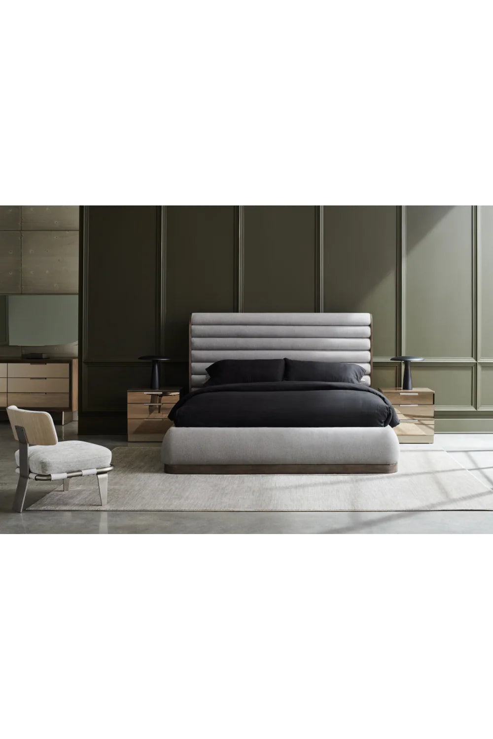 Luxury Upholstered Modern Channeled Bed European Style for Villa