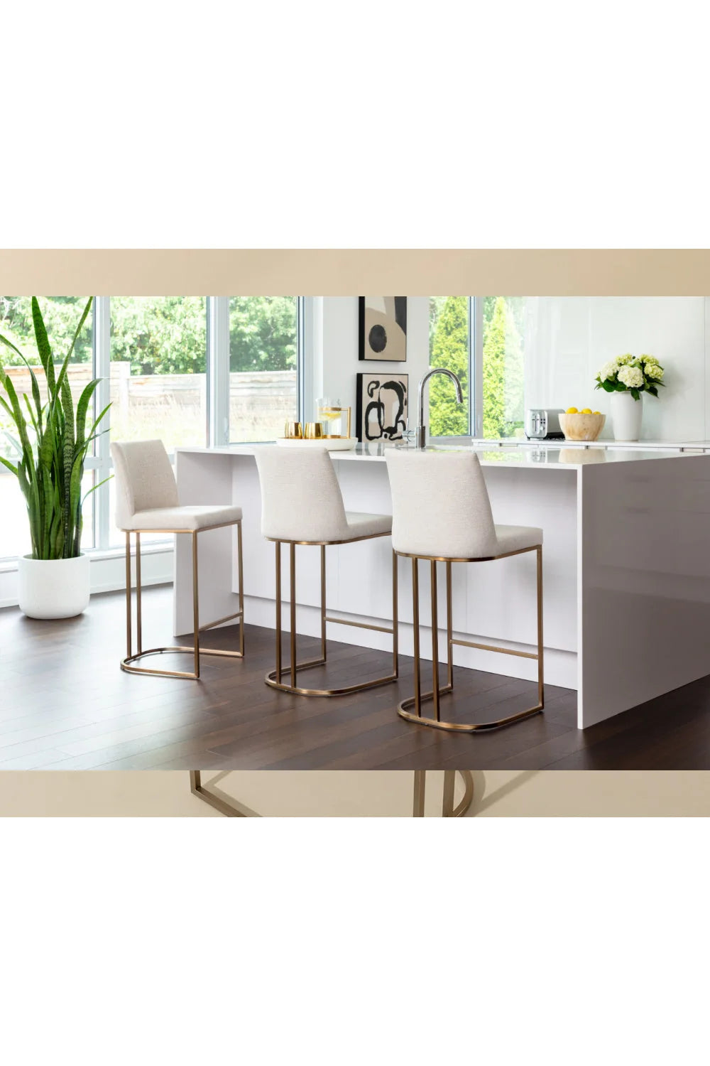 Luxury Upholstered Modern Counter Stool European Style for Villa