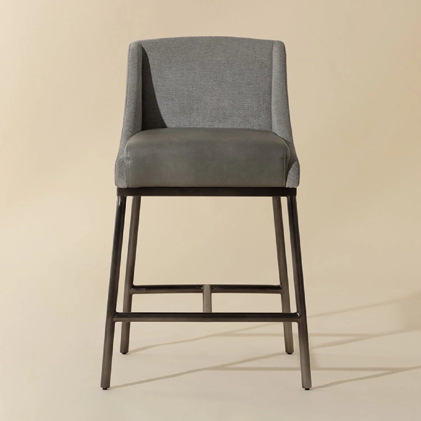 Luxury Upholstered Modern Counter Stool European Style for Villa