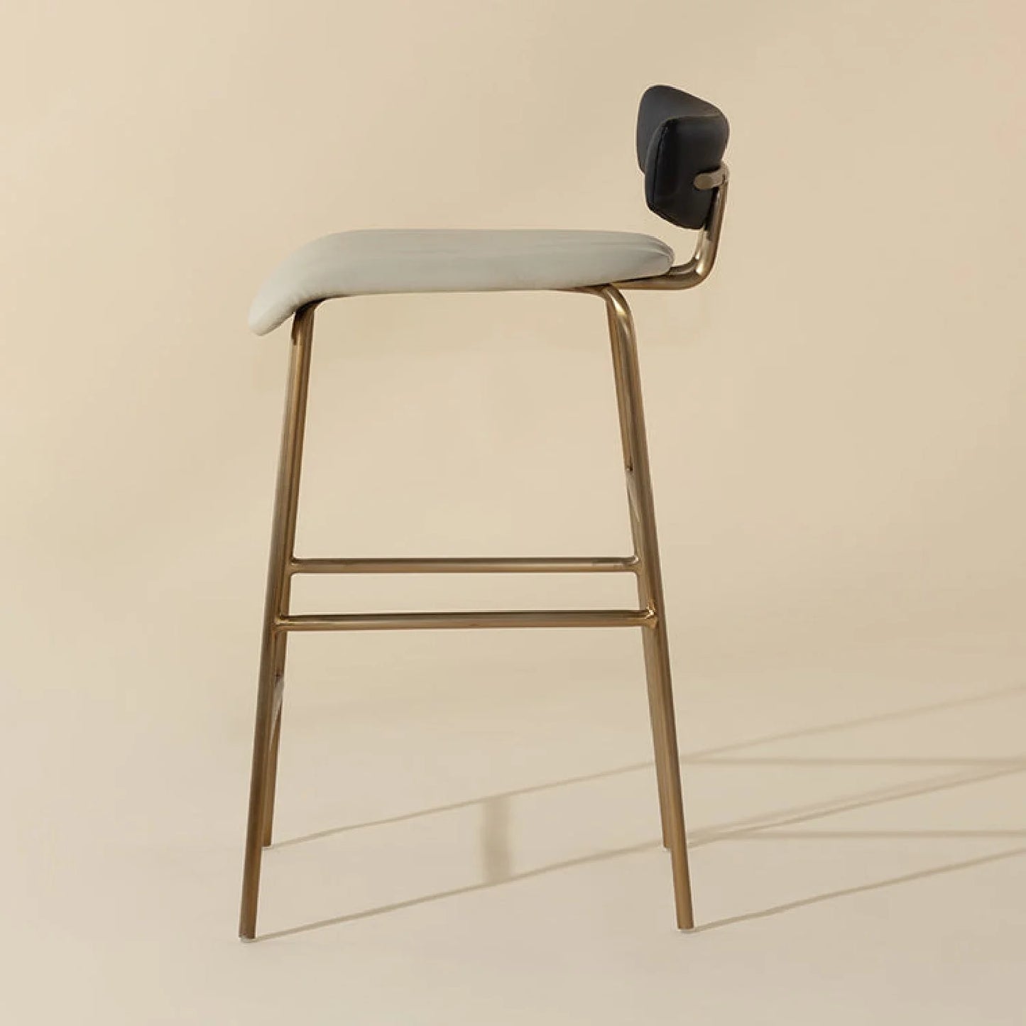 Luxury Upholstered Modern Counter Stool European Style for Villa