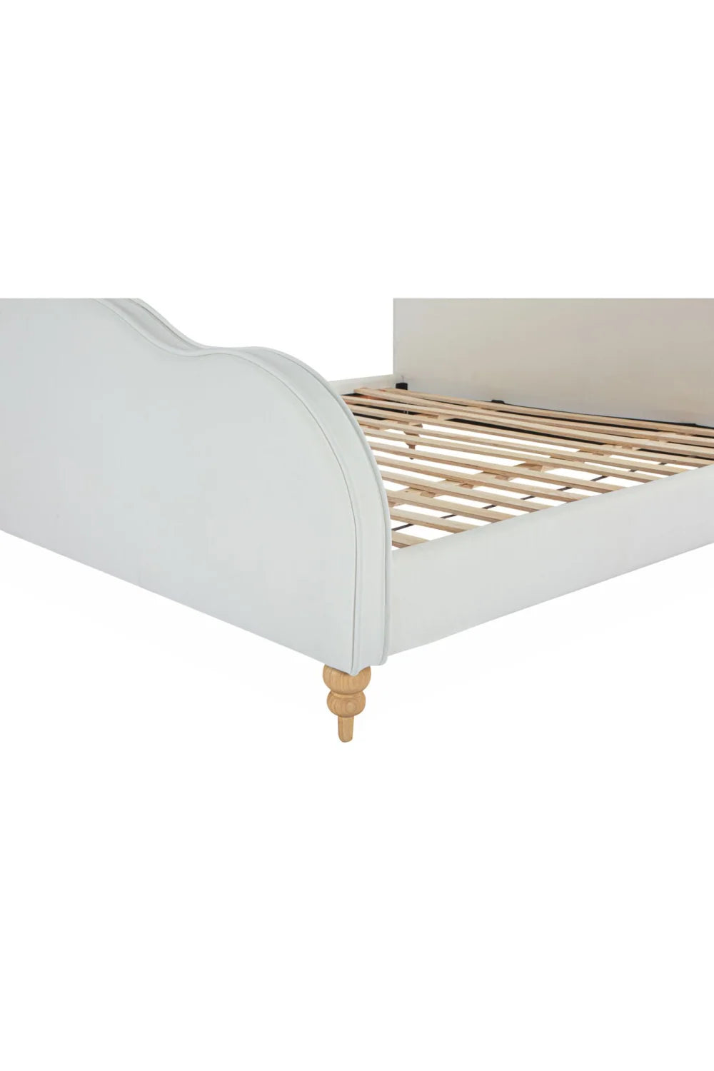 Luxury Upholstered Modern Cream Wave Bed European Style for Villa