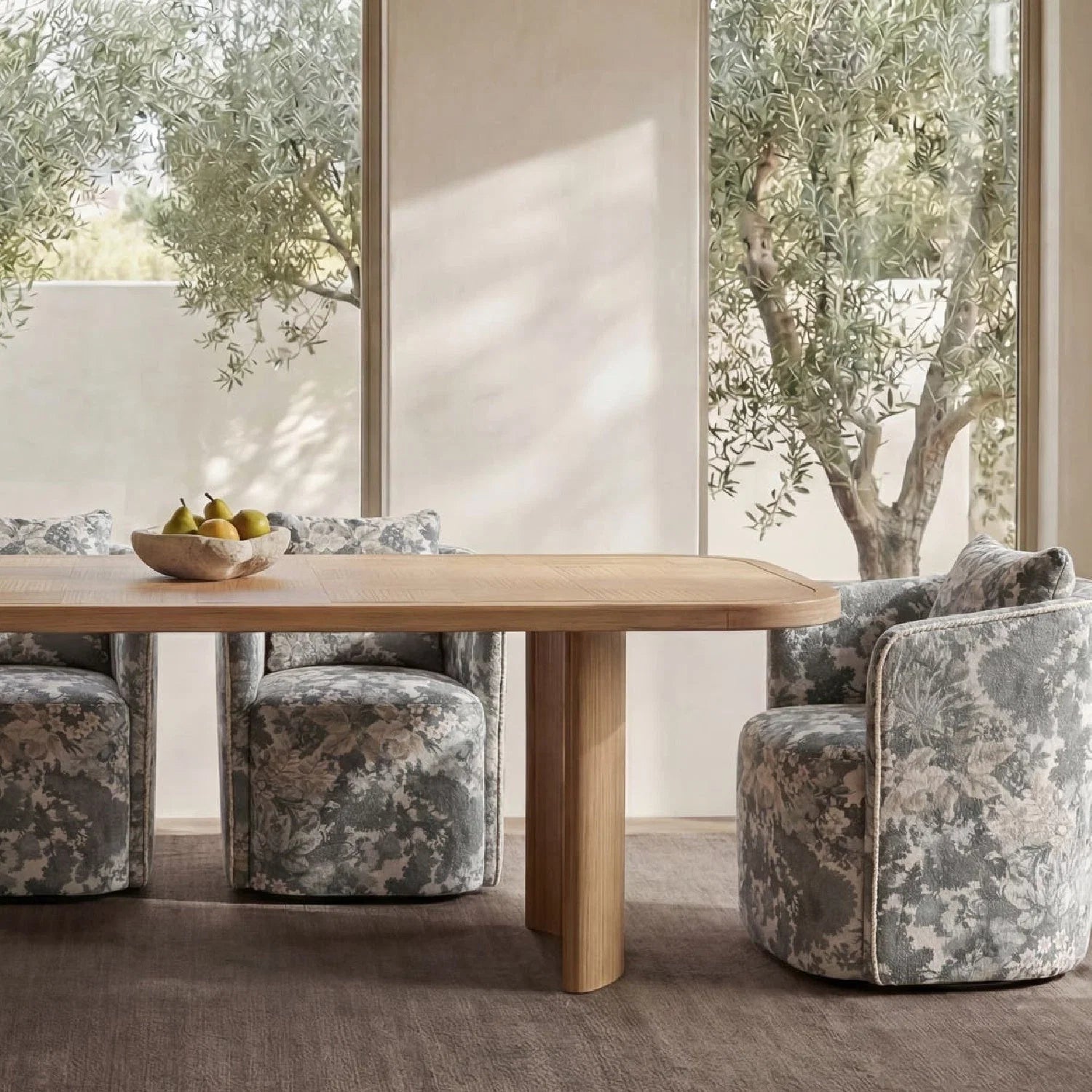 Luxury Upholstered Modern Dining Chair European Style for Villa
