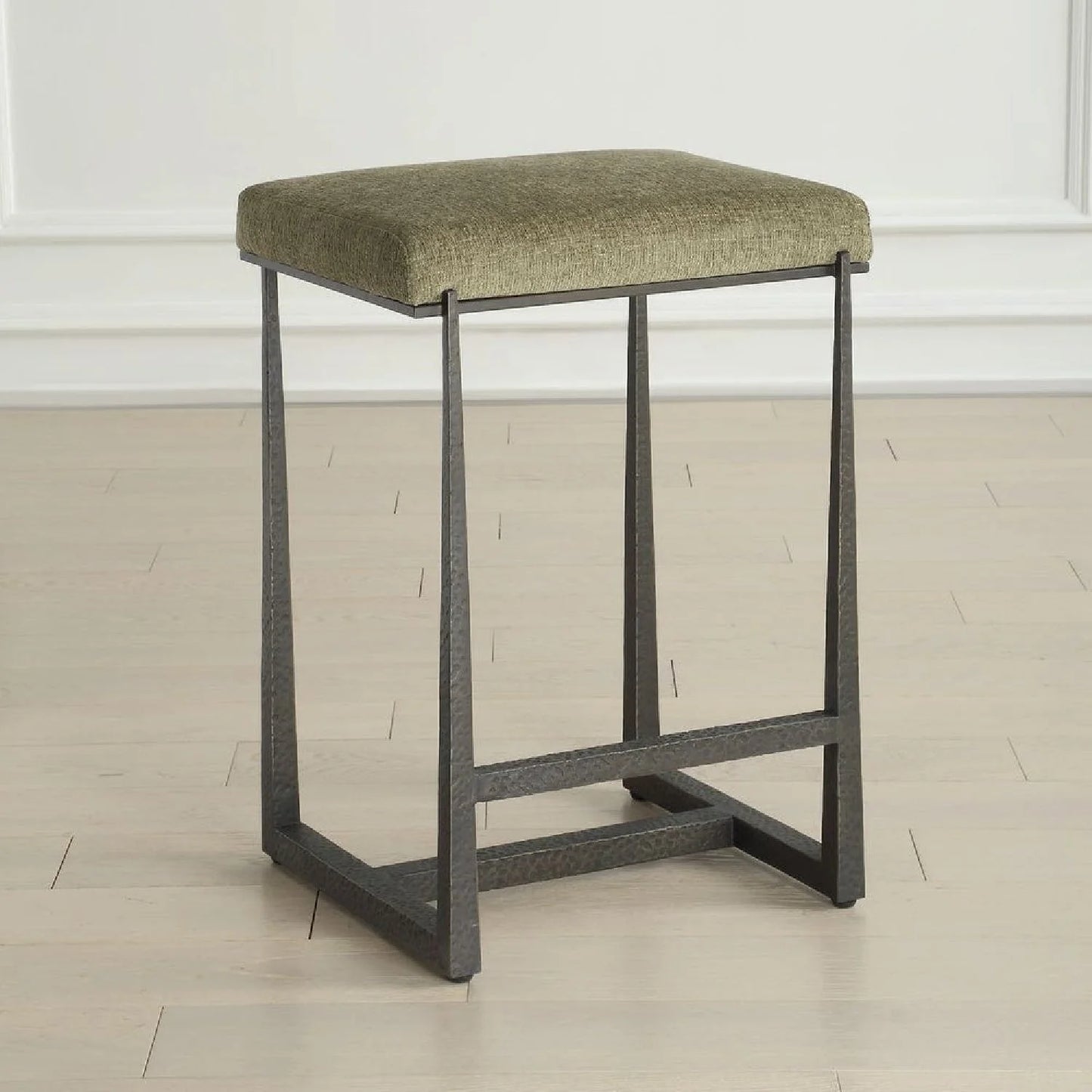 Luxury Upholstered Modern Fabric Counter Stool European Style for Villa