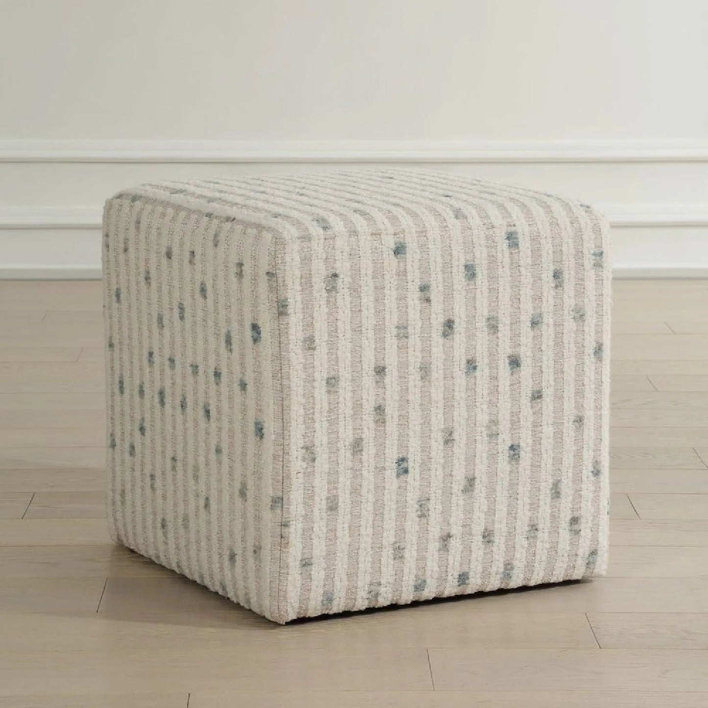 Luxury Upholstered Modern Fabric Ottoman European Style for Villa