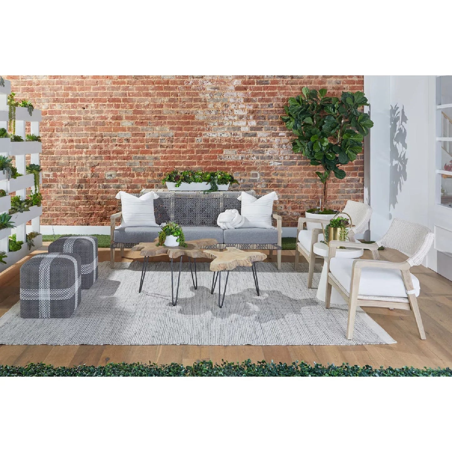 Luxury Upholstered Modern Fabric Ottoman European Style for Villa