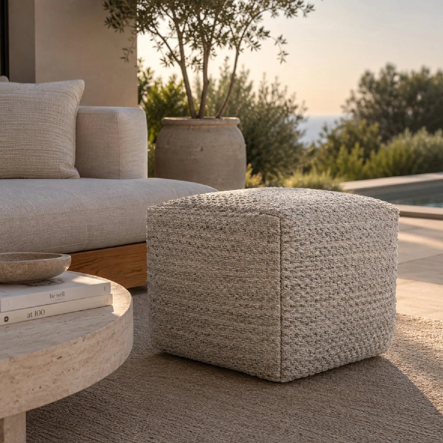 Luxury Upholstered Modern Fabric Ottoman European Style for Villa