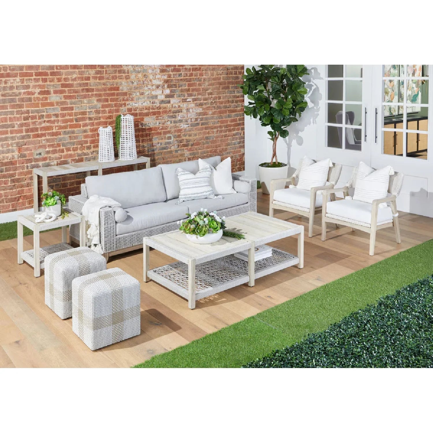 Luxury Upholstered Modern Fabric Ottoman European Style for Villa