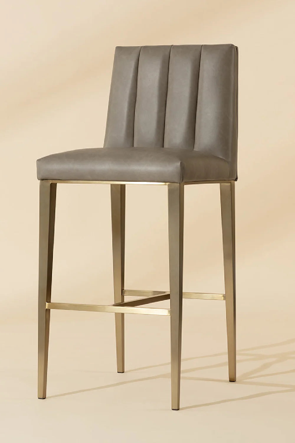 Luxury Upholstered Modern Faux Leather Bar Stool European Style for Villa