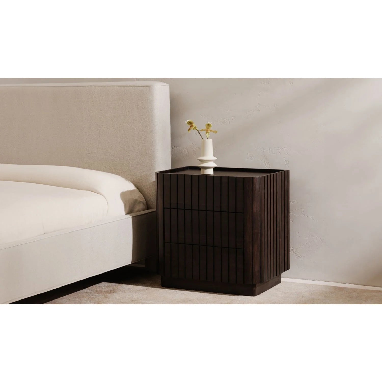 Luxury Upholstered Modern Gray Bed European Style for Villa