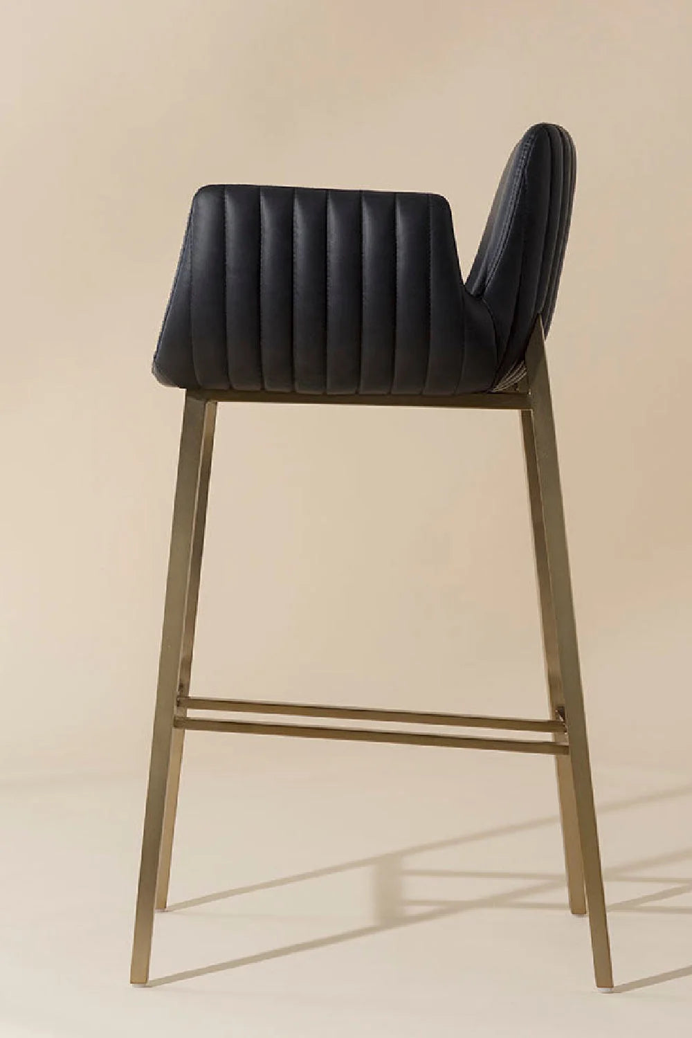 Luxury Upholstered Modern Leather Bar Stool European Style for Villa