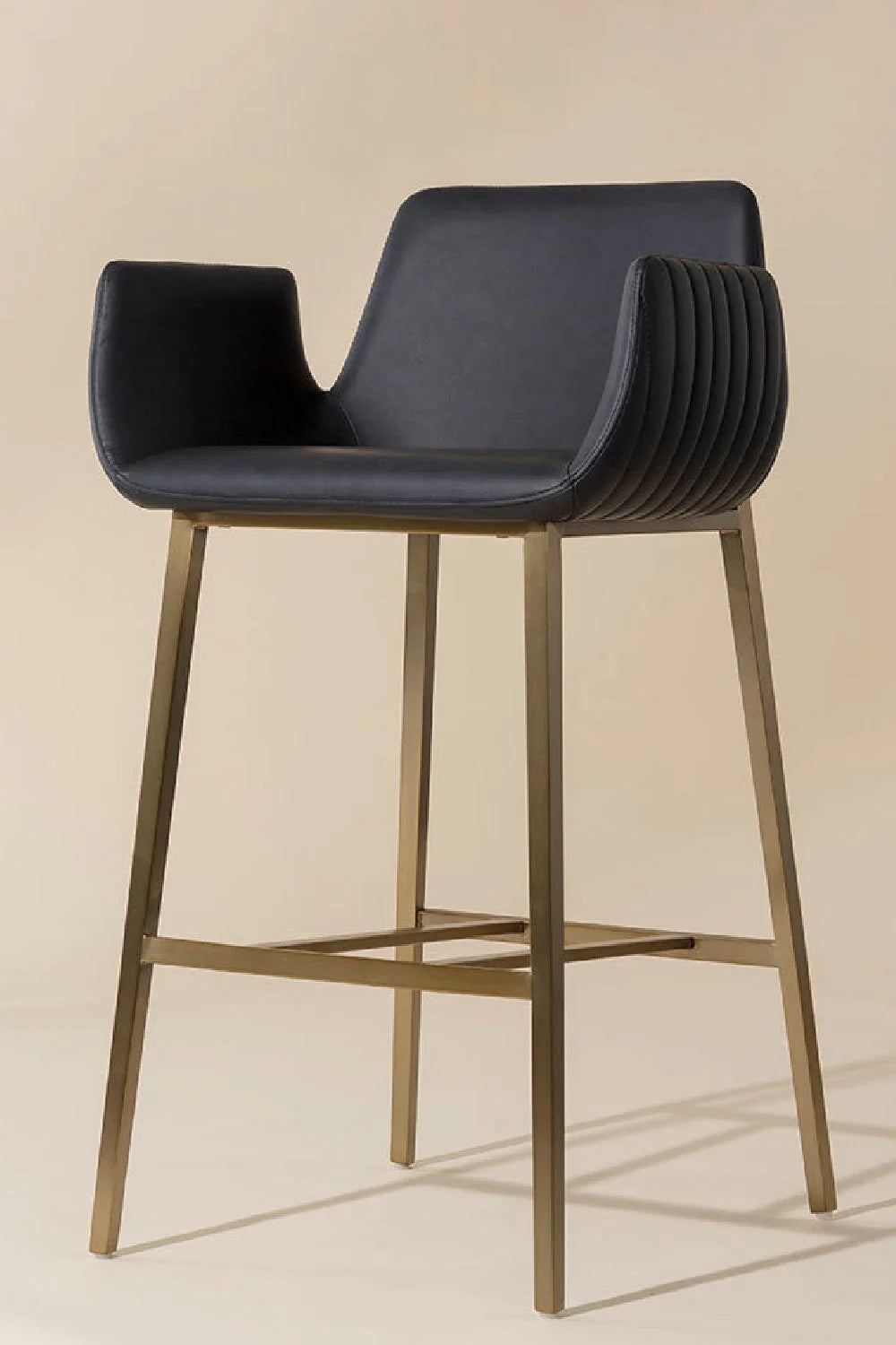 Luxury Upholstered Modern Leather Bar Stool European Style for Villa