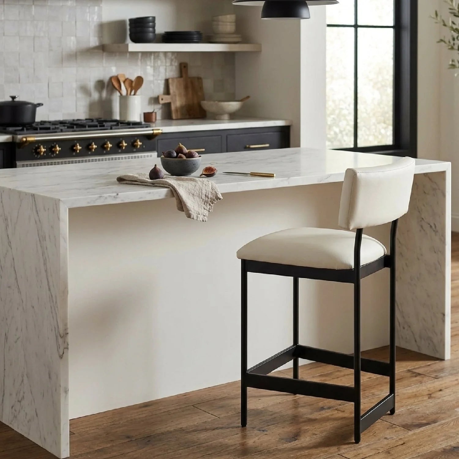 Luxury Upholstered Modern Leather Counter Stool European Style for Villa