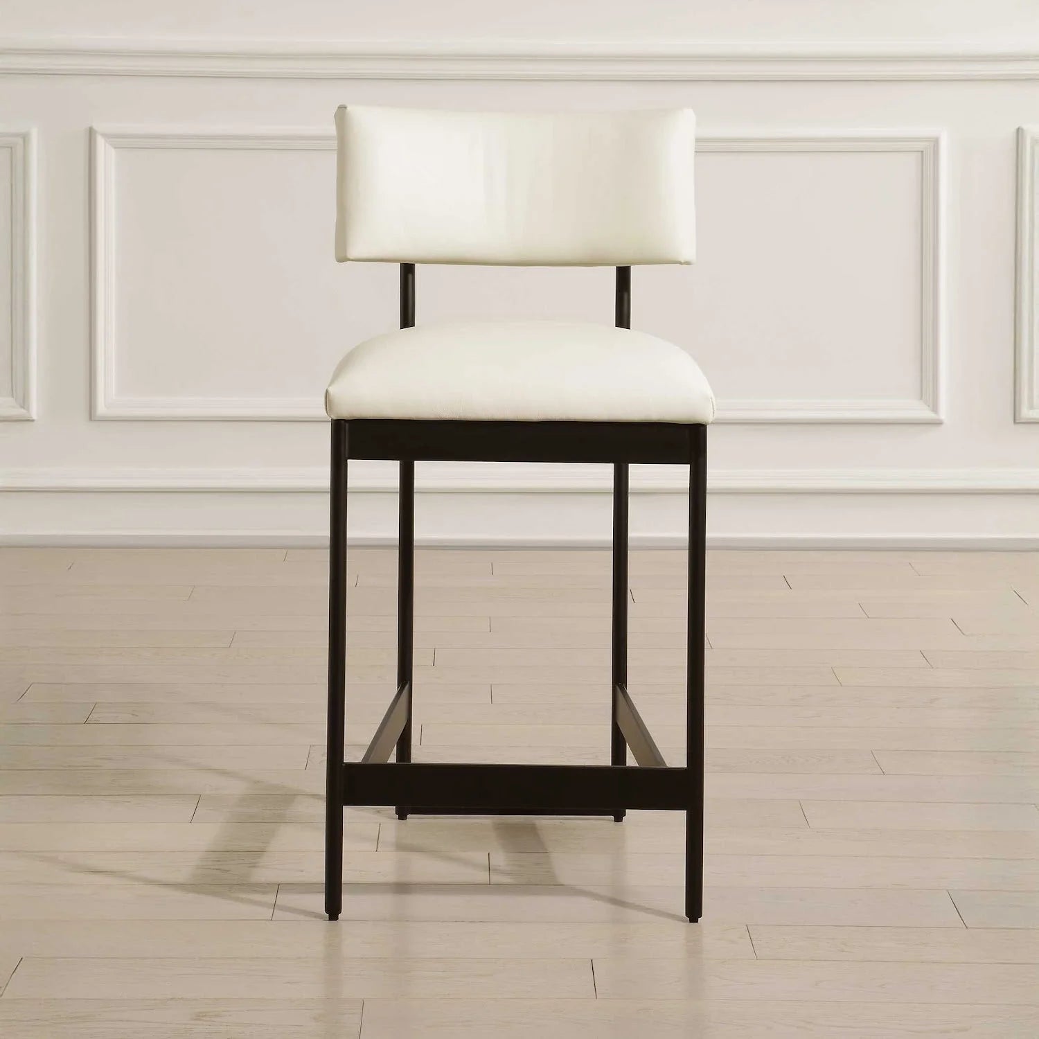 Luxury Upholstered Modern Leather Counter Stool European Style for Villa