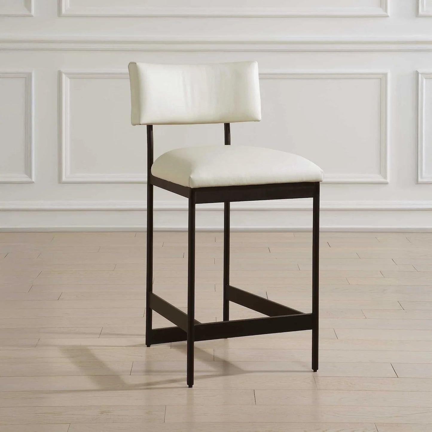 Luxury Upholstered Modern Leather Counter Stool European Style for Villa