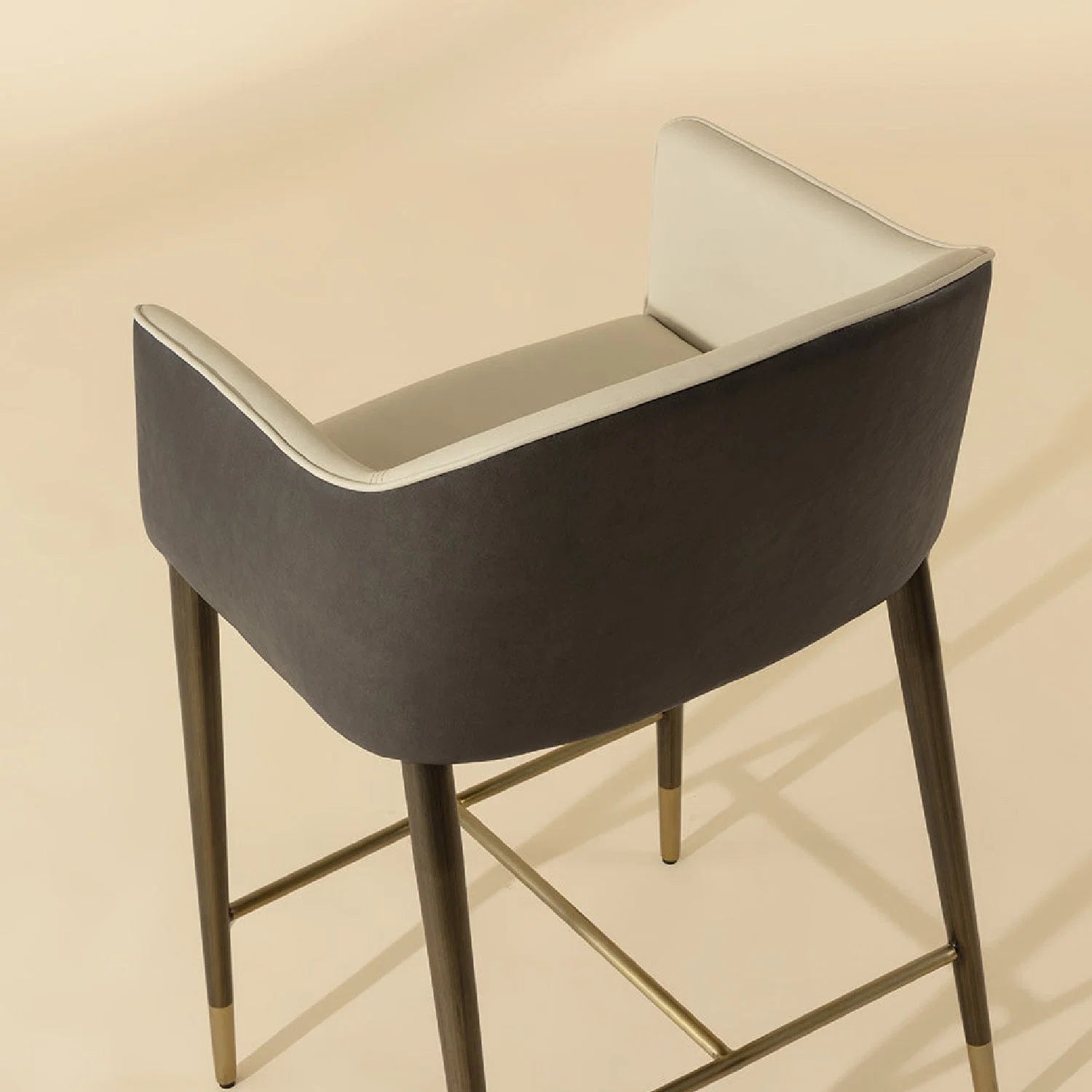 Luxury Upholstered Modern Leather Counter Stool European Style for Villa