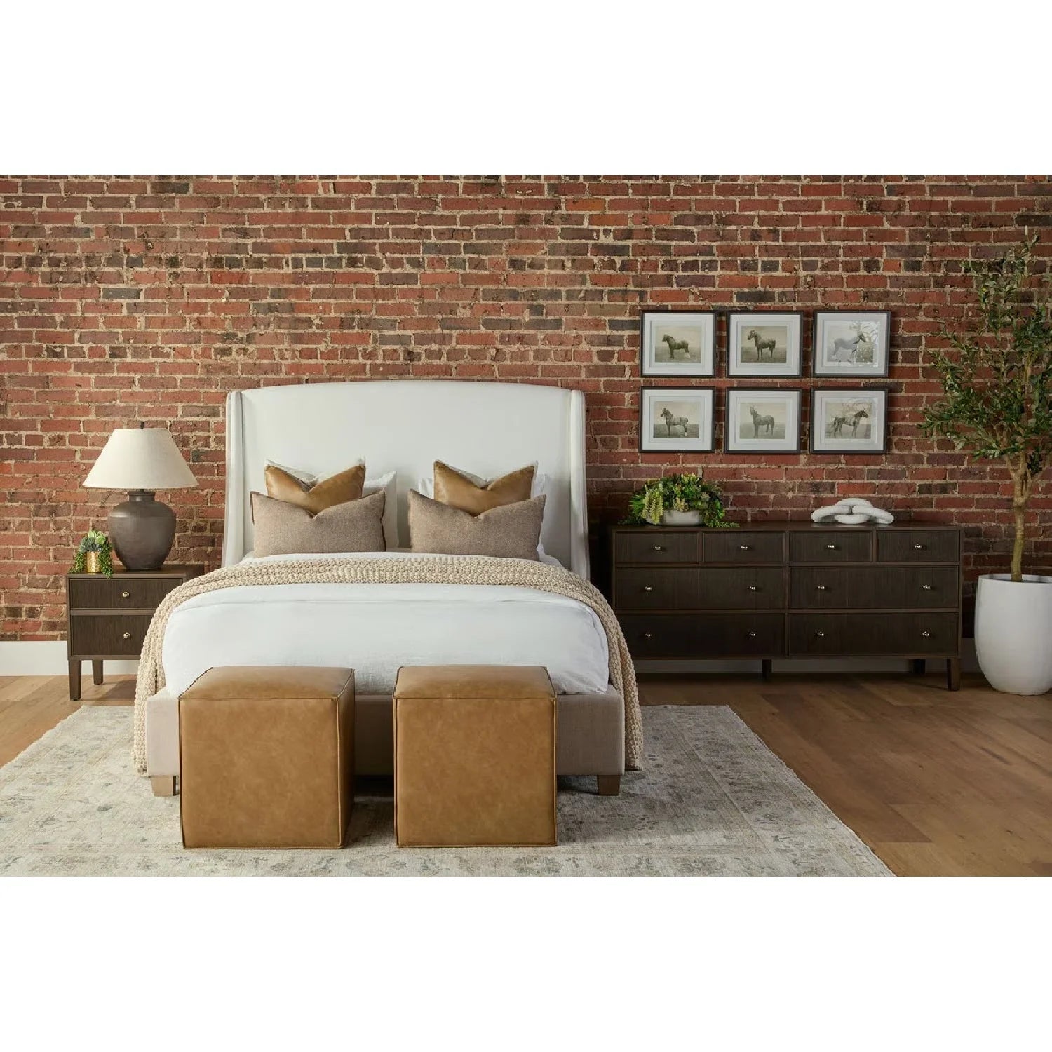Luxury Upholstered Modern Leather Ottoman European Style for Villa