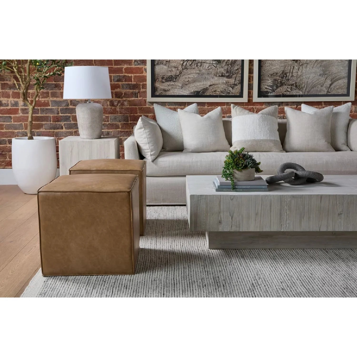 Luxury Upholstered Modern Leather Ottoman European Style for Villa