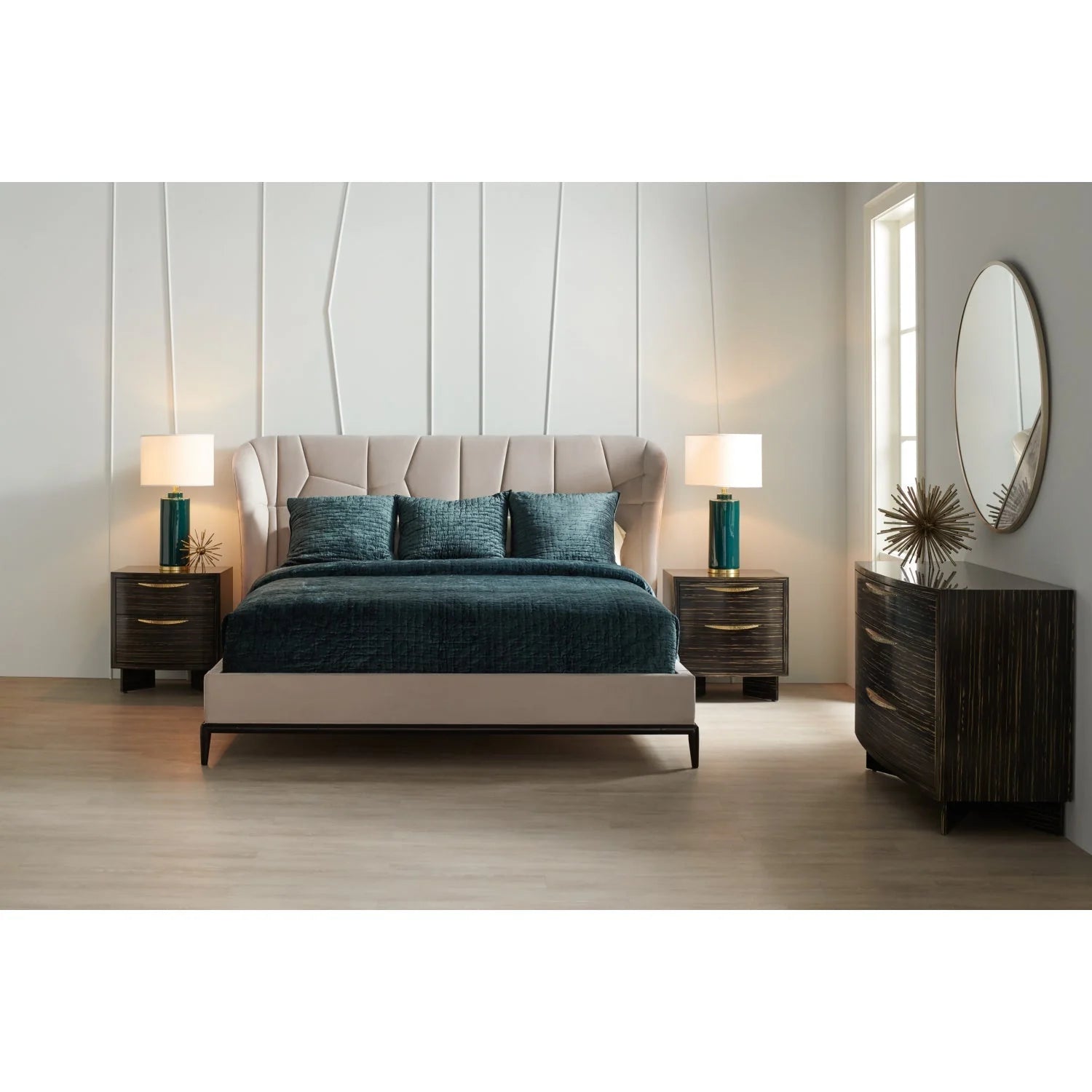 Luxury Upholstered Modern Quilted Bed European Style for Villa