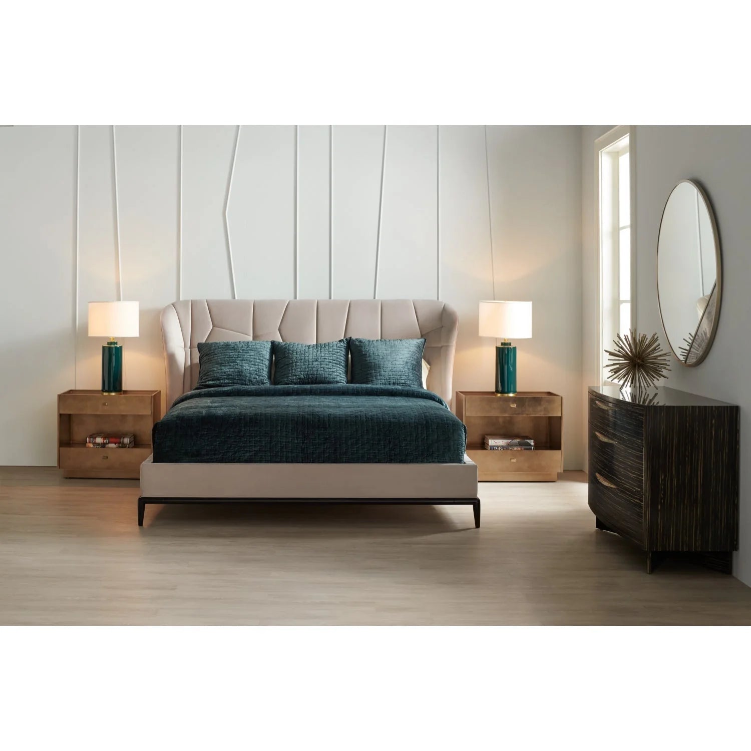 Luxury Upholstered Modern Quilted Bed European Style for Villa