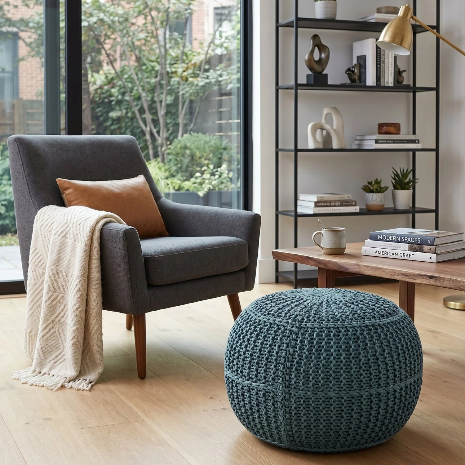 Luxury Upholstered Modern Round Ottoman European Style for Villa