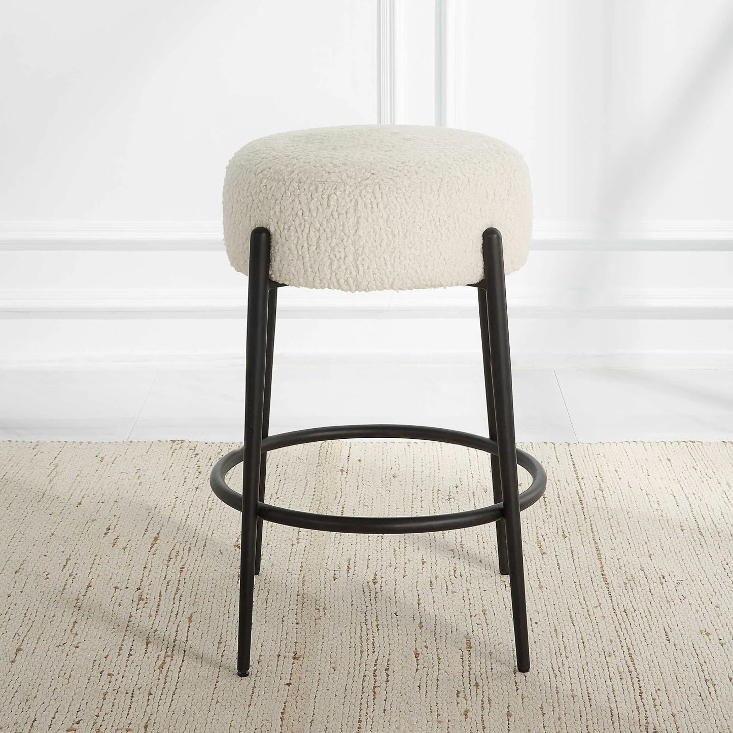 Luxury Upholstered Modern Shearling Counter Stool European Style for Villa