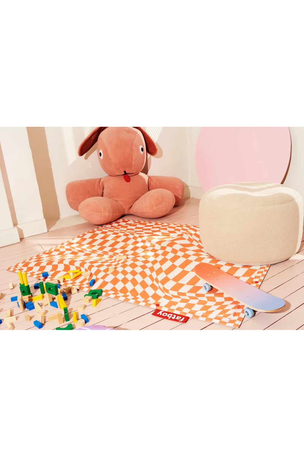 Luxury Upholstered Modern Sherpa Pouf European Style for Villa
