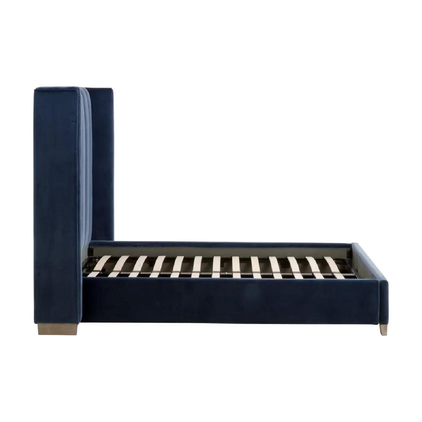 Luxury Upholstered Modern Velvet Bed European Style for Villa