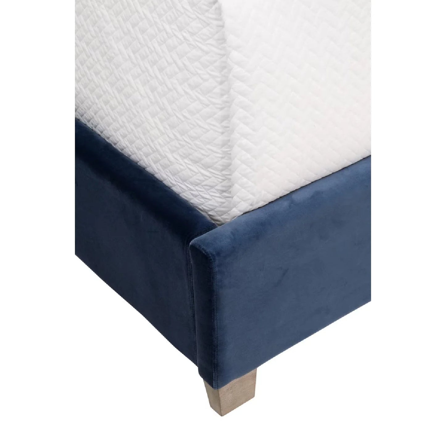 Luxury Upholstered Modern Velvet Bed European Style for Villa
