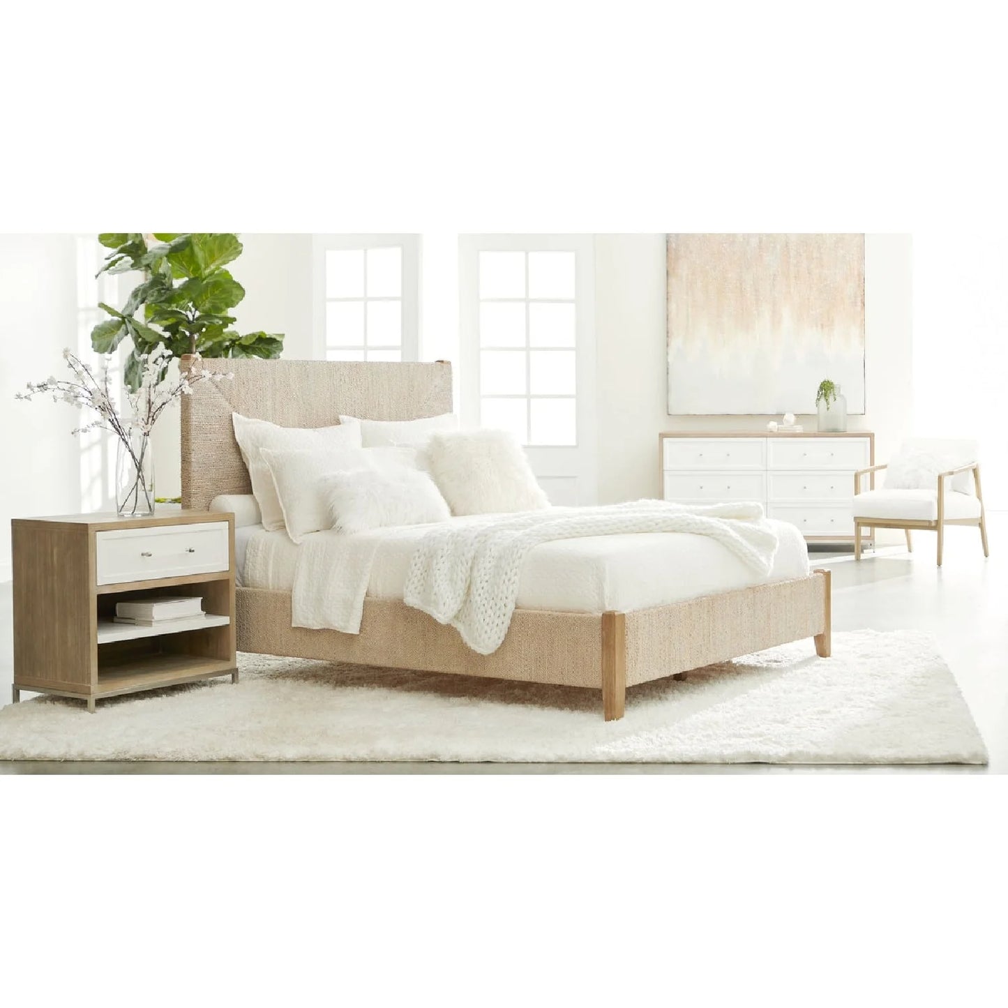 Luxury Upholstered Modern Whitewashed Abaca Bed European Style for Villa