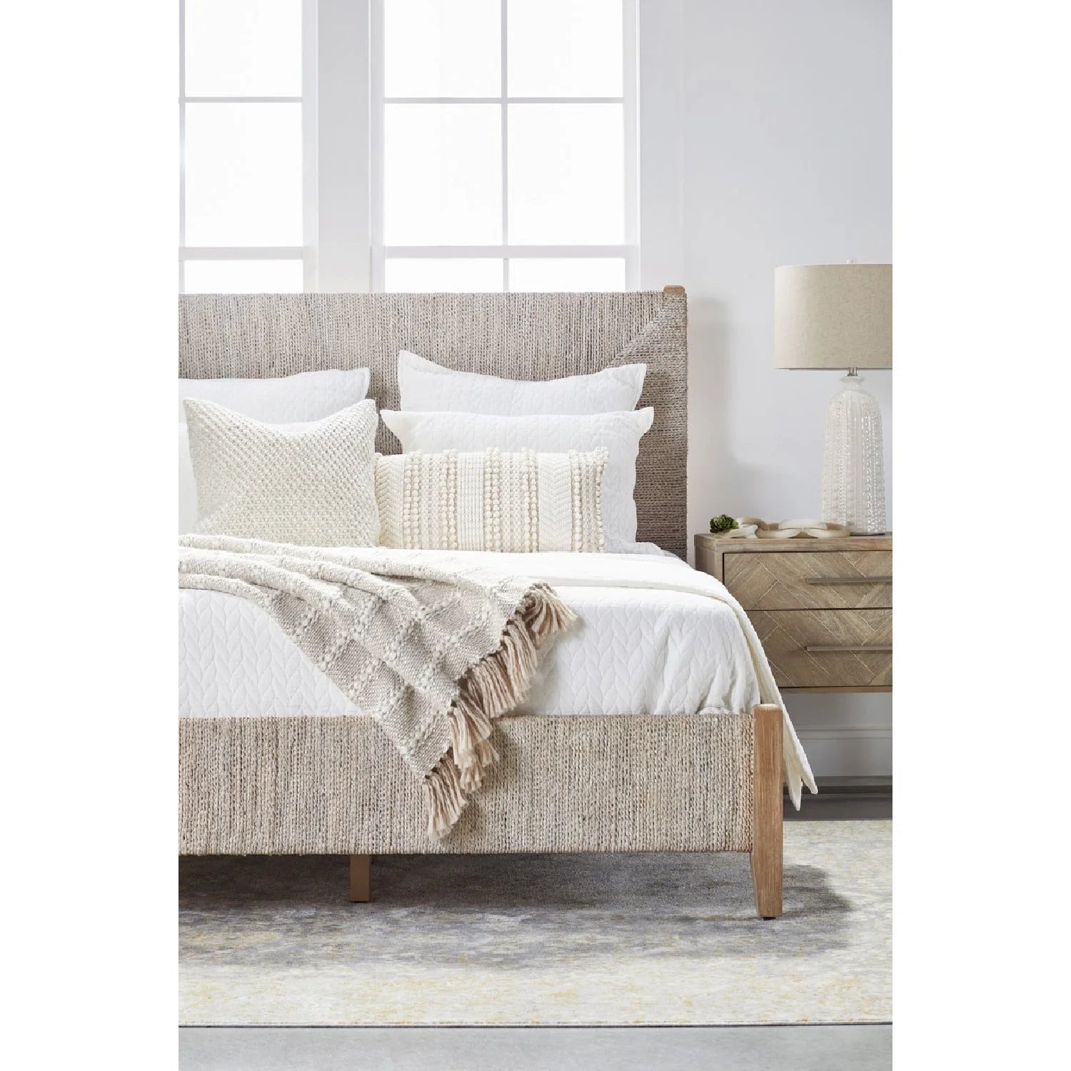 Luxury Upholstered Modern Whitewashed Abaca Bed European Style for Villa