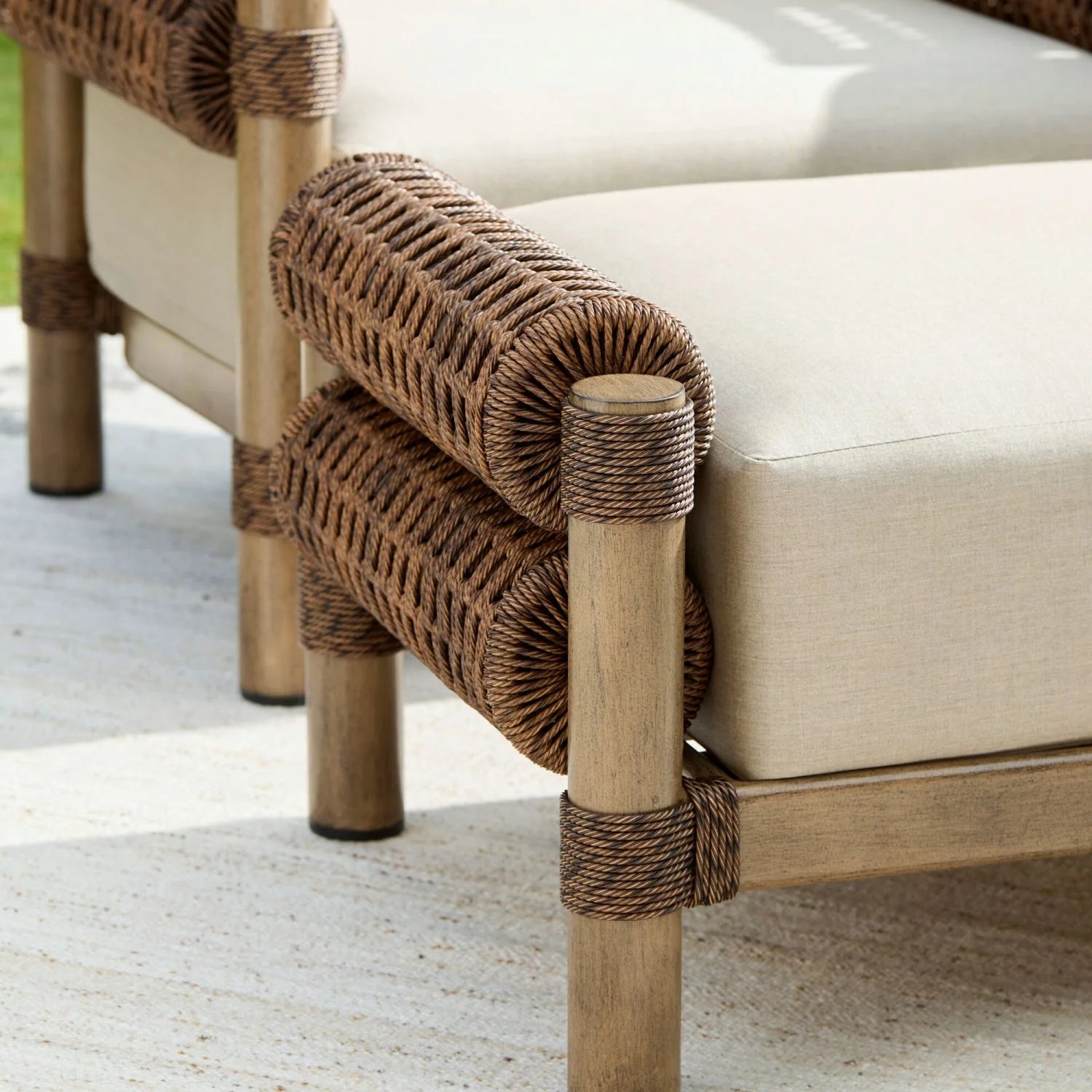 Luxury Upholstered Modern Wicker Ottoman European Style for Villa