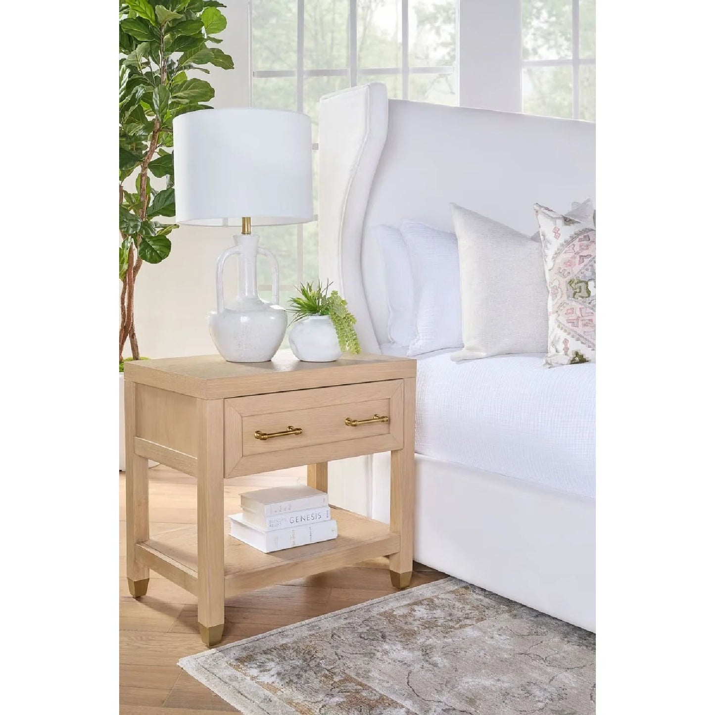 Luxury Upholstered Modern Wingback Bed European Style for Villa
