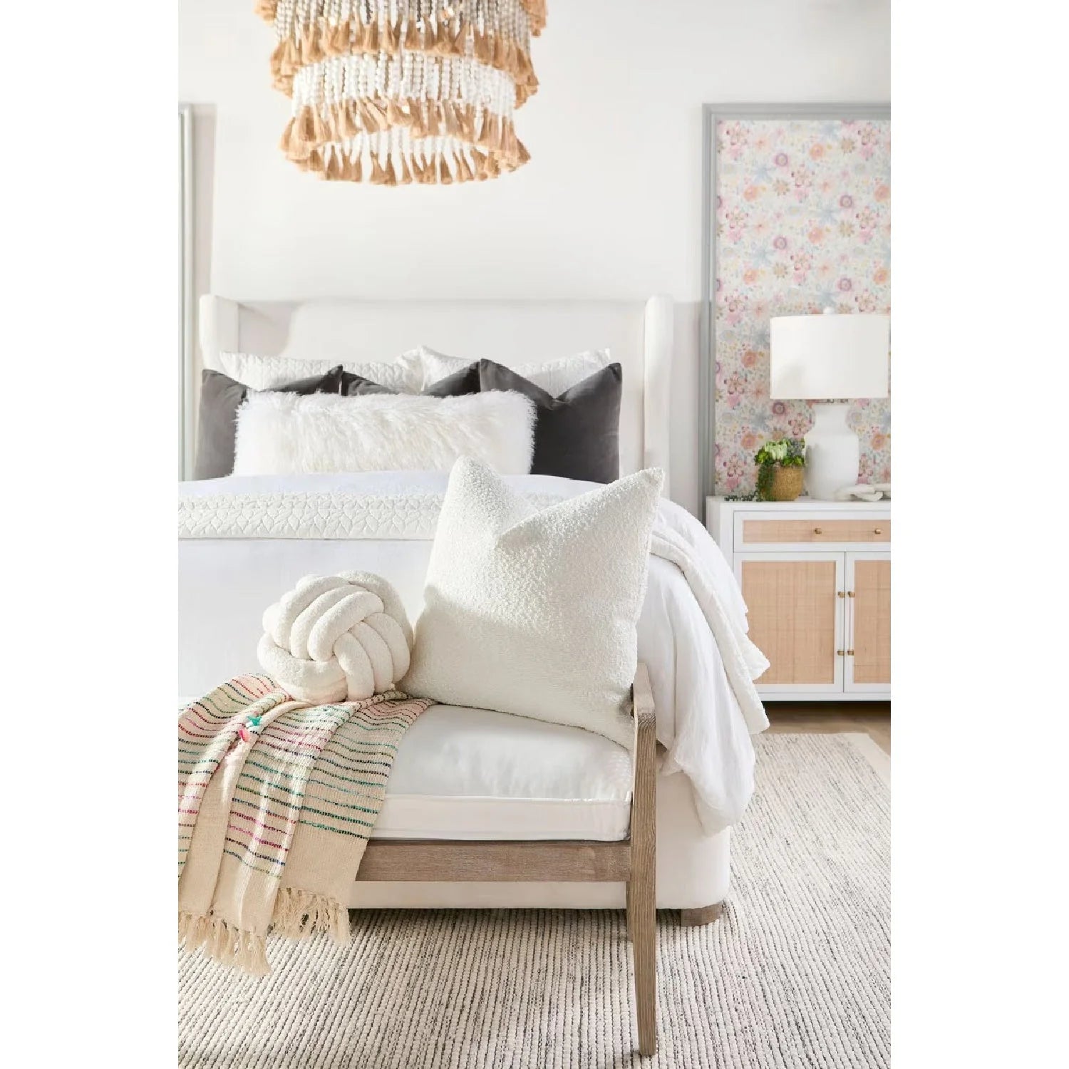 Luxury Upholstered Modern Wingback Bed European Style for Villa