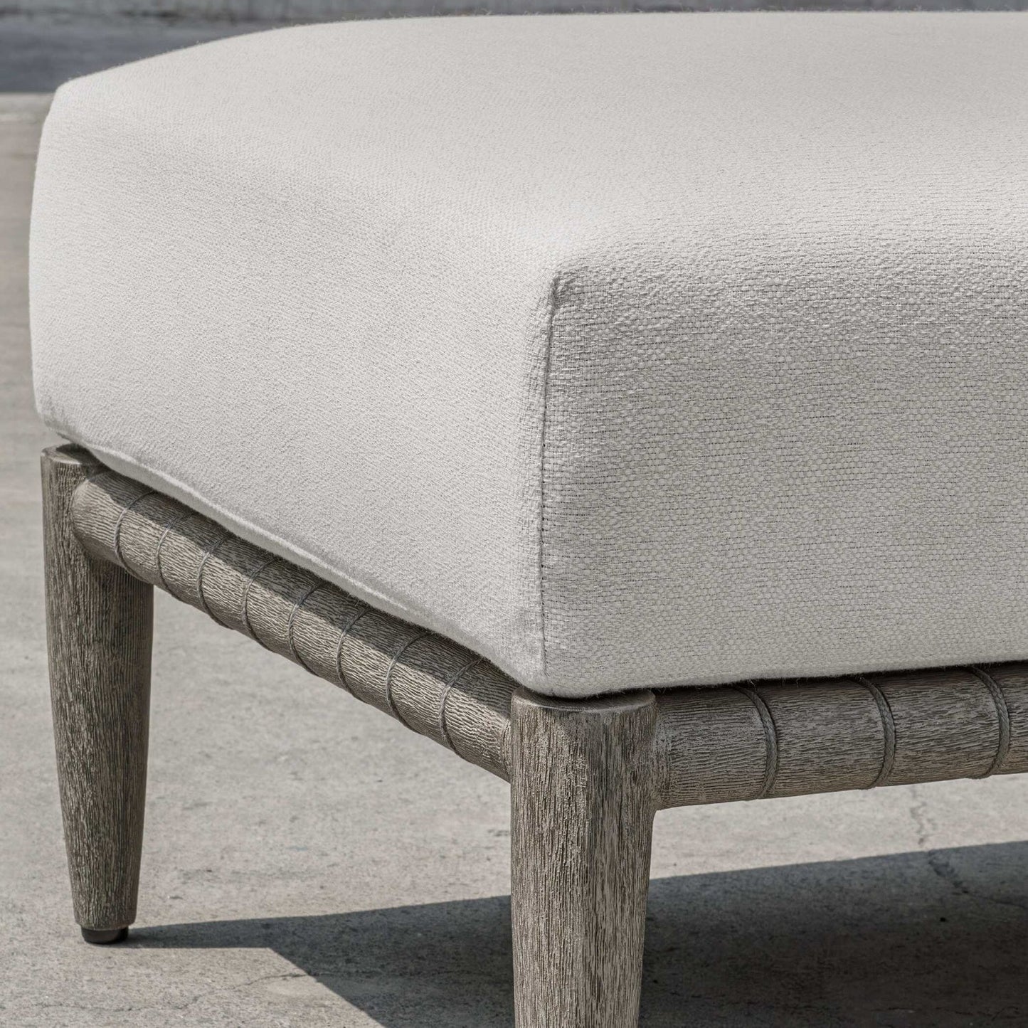 Luxury Upholstered Modern Wood Outdoor Ottoman European Style for Villa