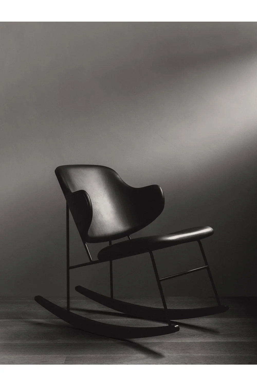 Luxury Upholstered Rocking Accent Chair European Style for Villa