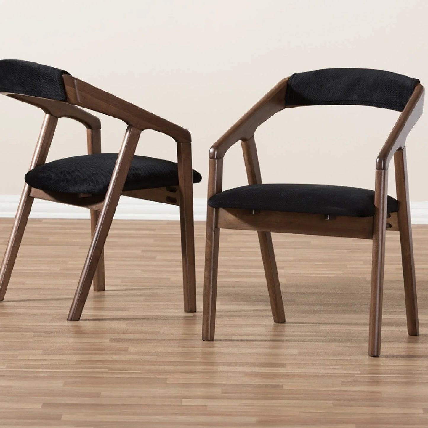 Luxury Upholstered Velvet Modern Dining Armchair European Style for Villa