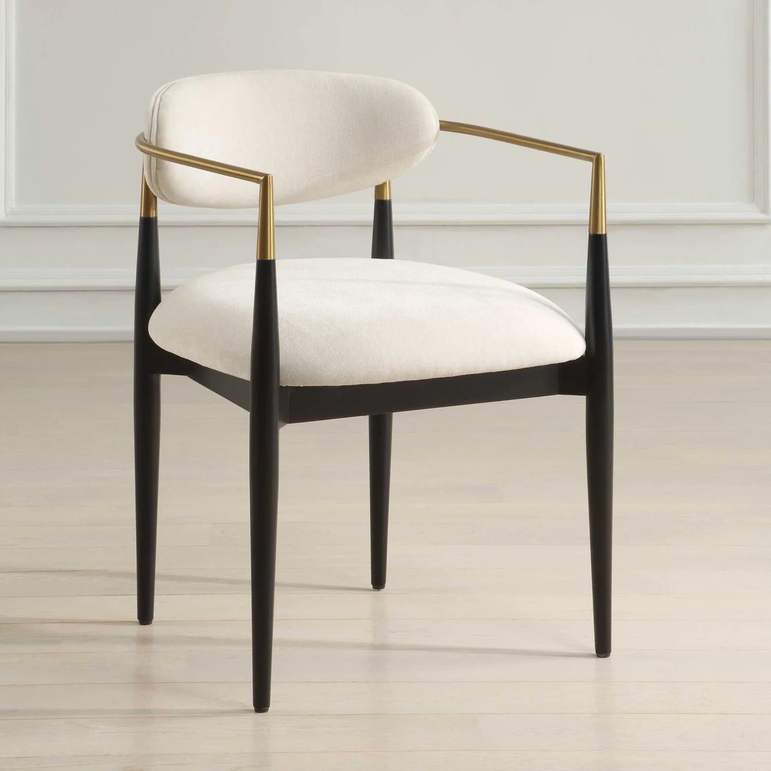 Luxury Upholstered Velvet Modern Dining Armchair European Style for Villa