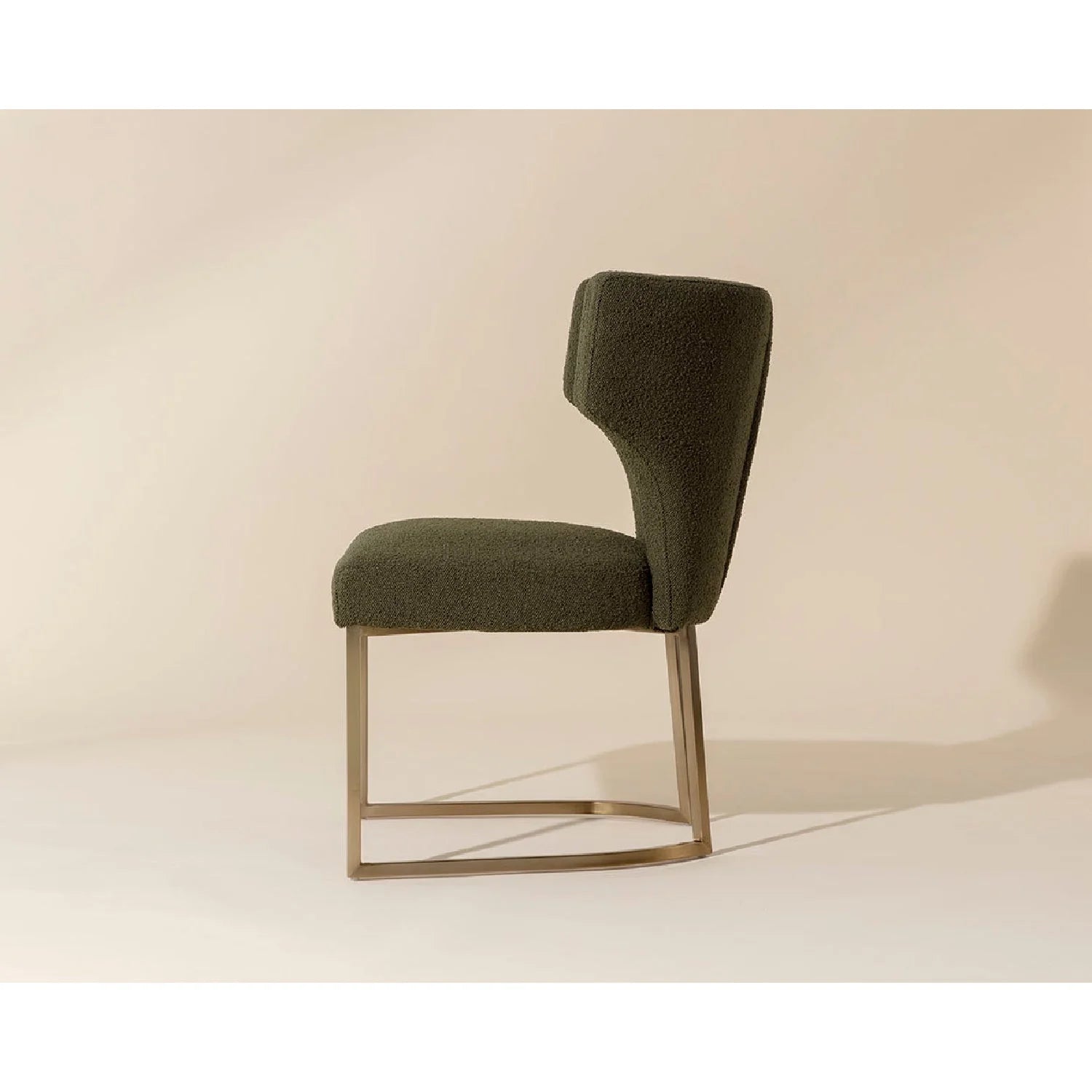 Luxury Upholstered Wingback Modern Dining Chair European Style for Villa