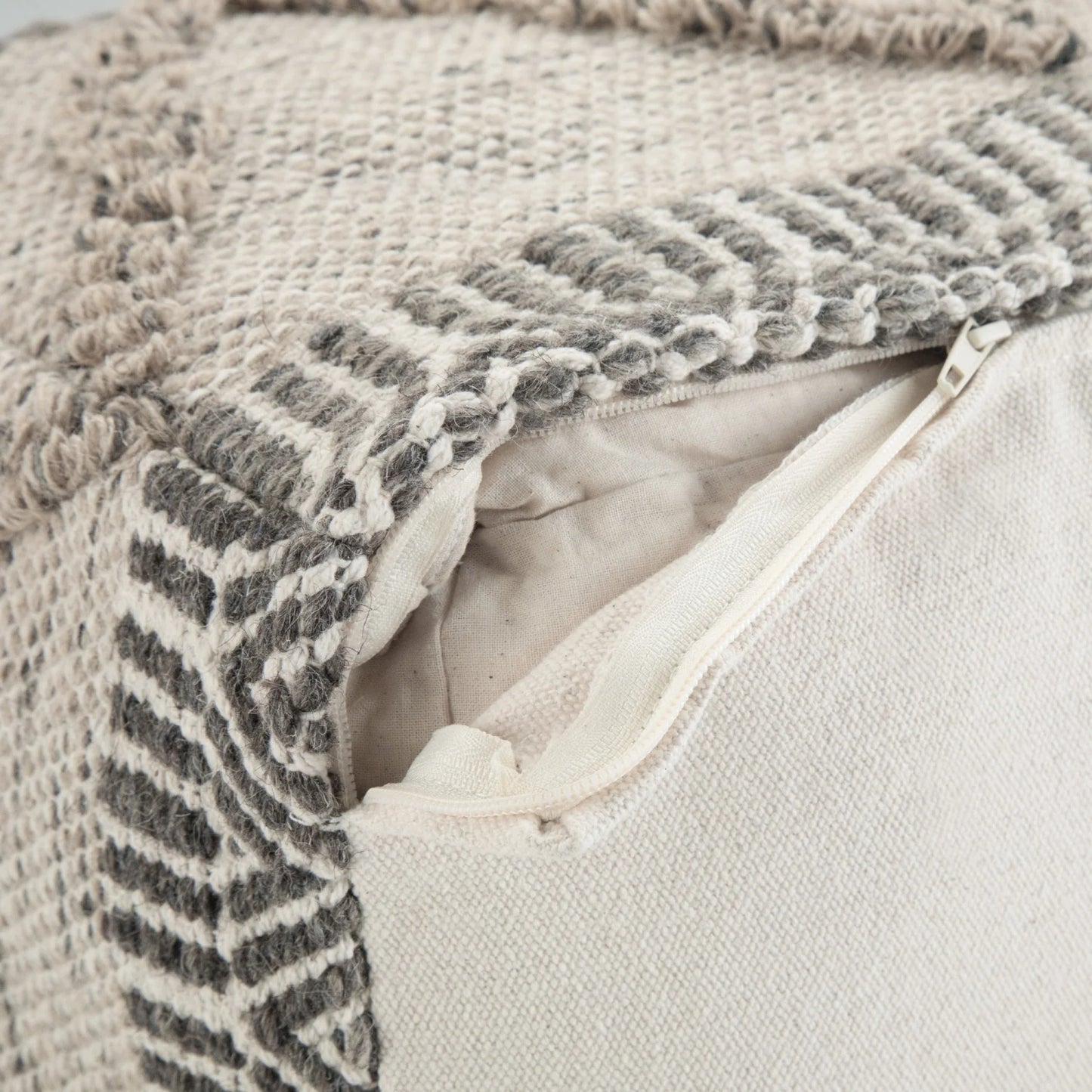 Luxury Upholstered Woven Fabric Ottoman European Style for Villa