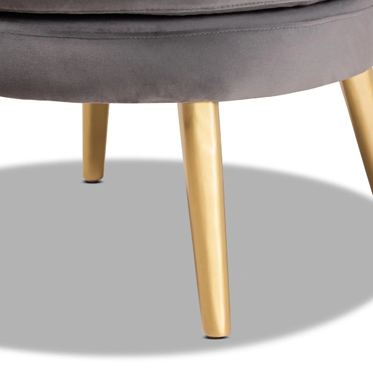 Luxury Velvet Accent Chair Modern Italian Style for Villa