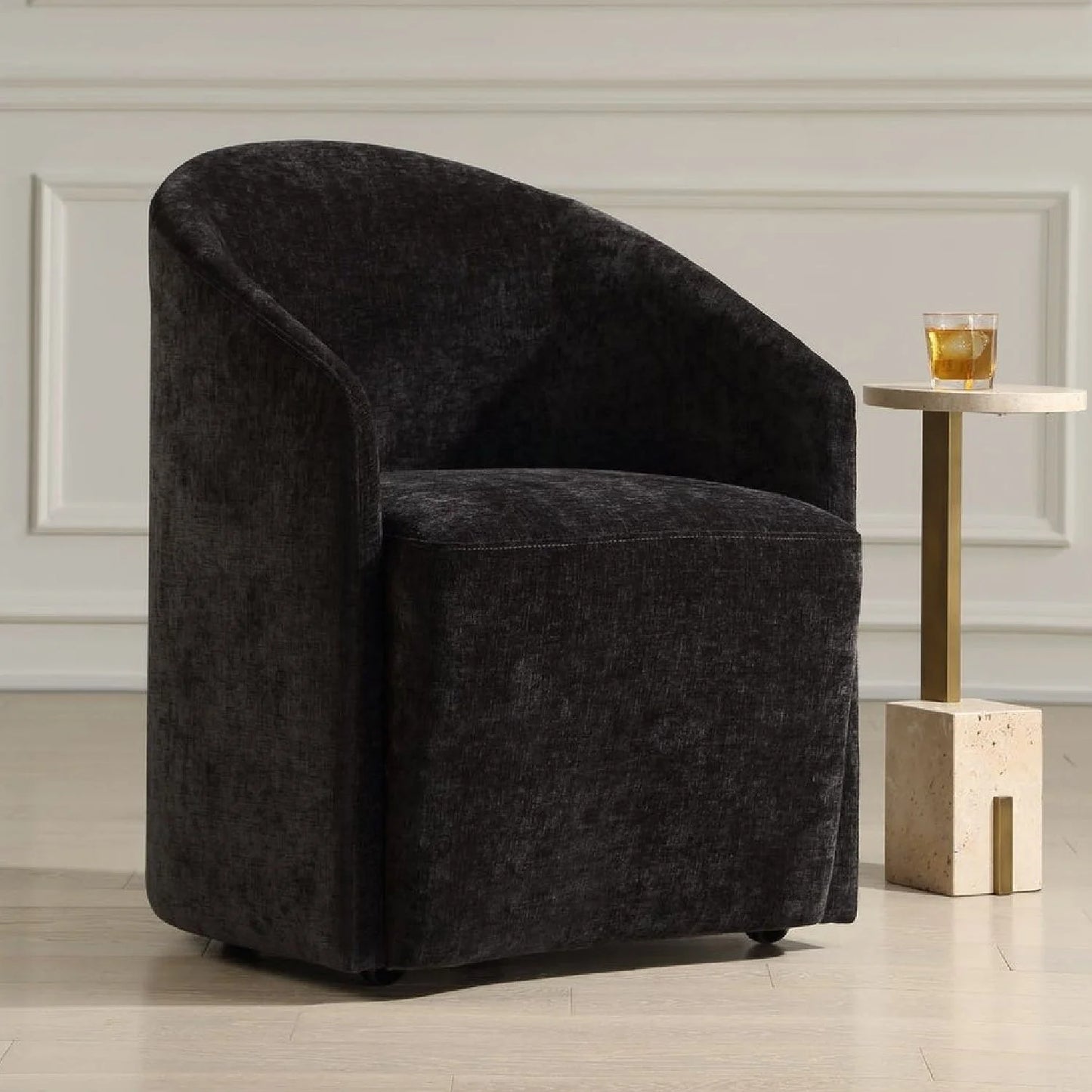 Luxury Velvet Barrel Wheeled Dining Chair European Style for Villa
