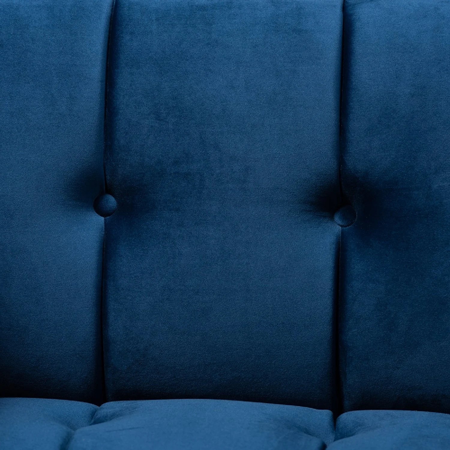 Luxury Velvet Button Tufted Accent Chair Modern Italian Style for Villa
