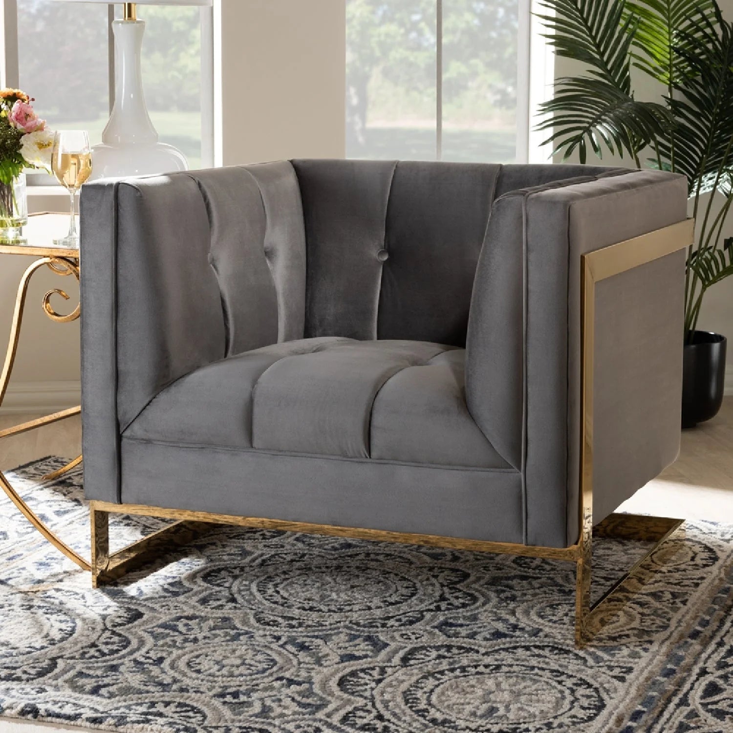 Luxury Velvet Button Tufted Accent Chair Modern Italian Style for Villa