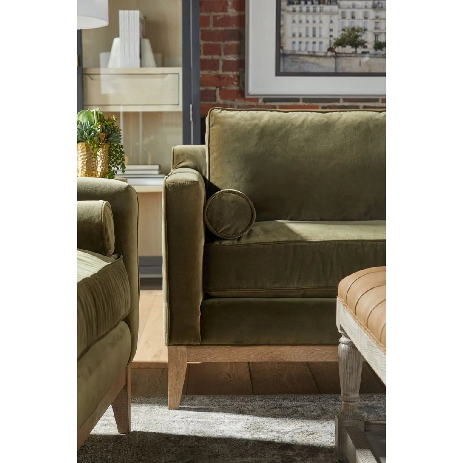 Luxury Velvet Modern Loveseat European Style for Villa