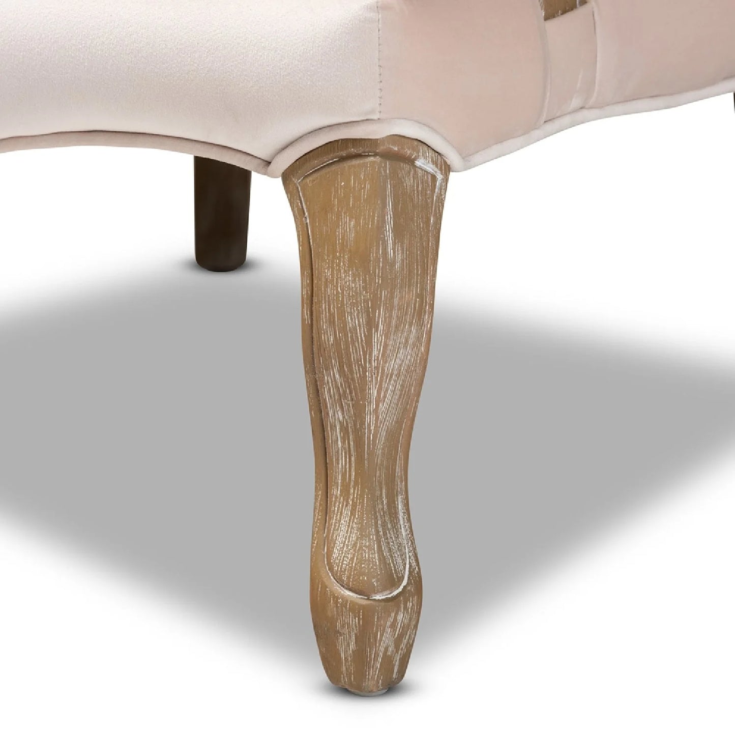 Luxury Velvet Oak Accent Chair European Style for Villa