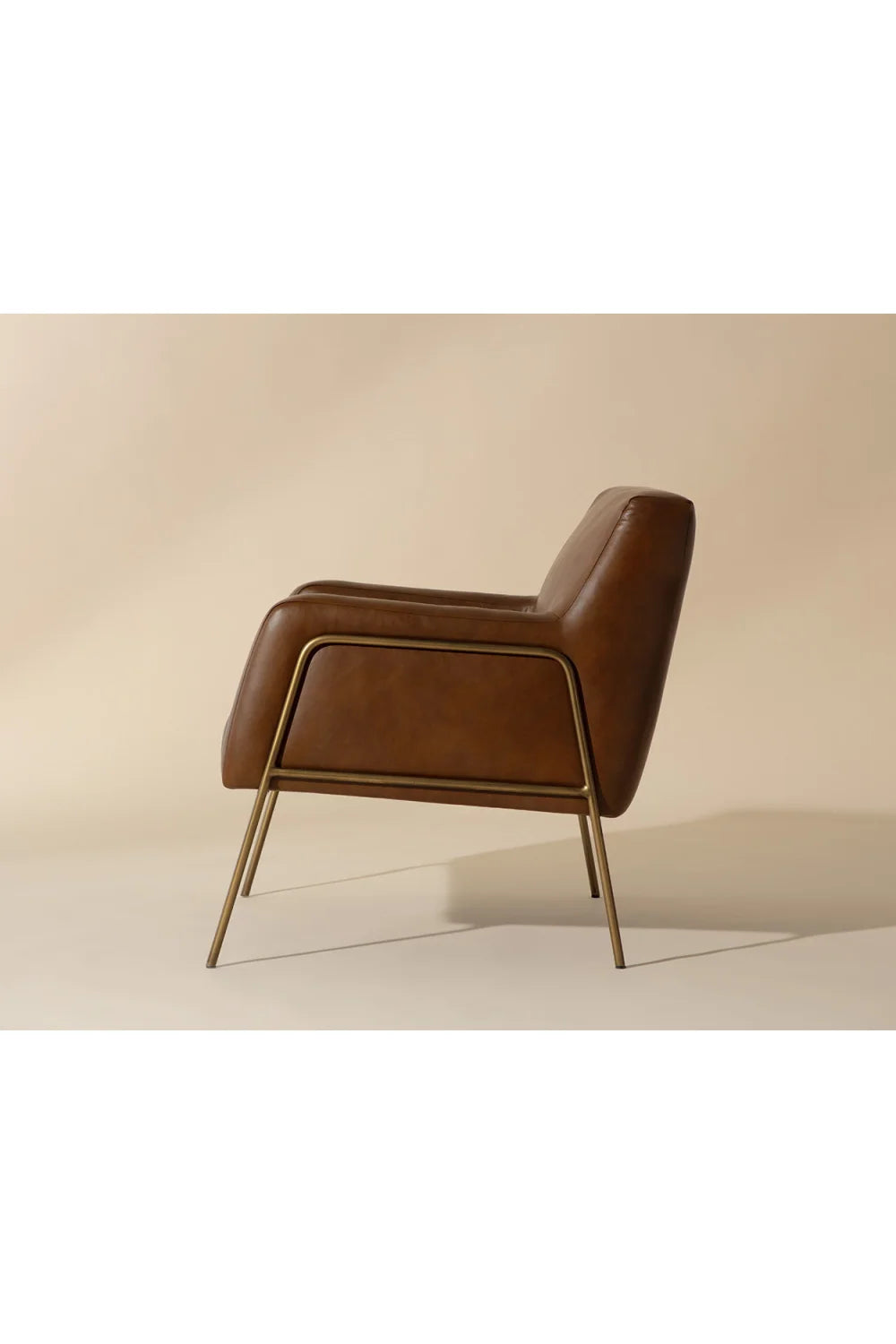 Luxury Vintage Brown Leather Lounge Chair Modern Italian Style for Villa