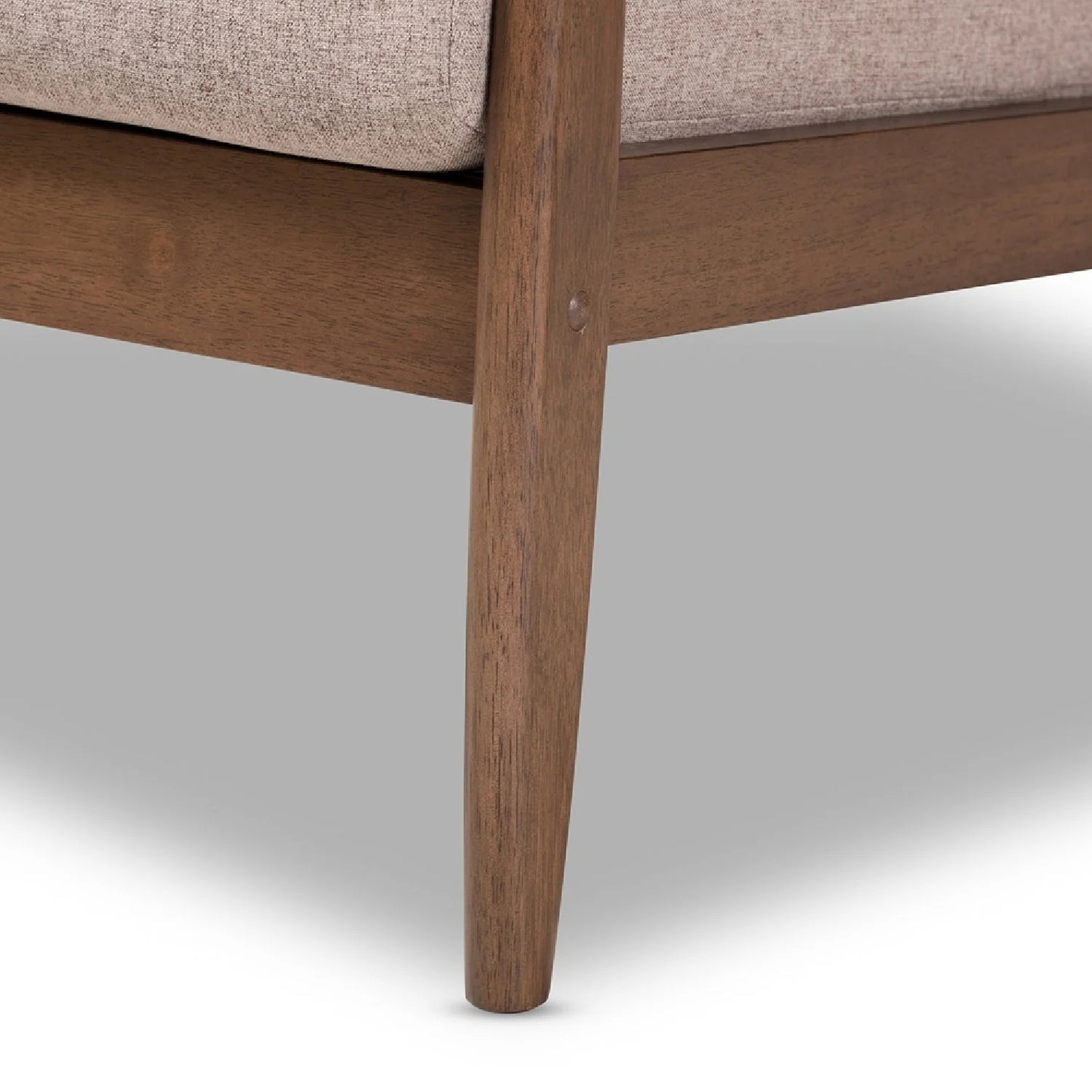 Luxury Walnut Framed Lounge Chair European Style for Villa