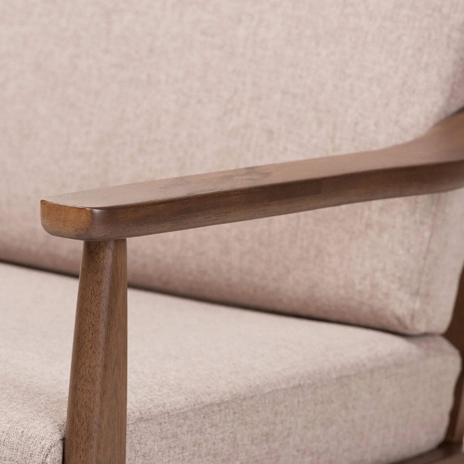 Luxury Walnut Framed Lounge Chair European Style for Villa