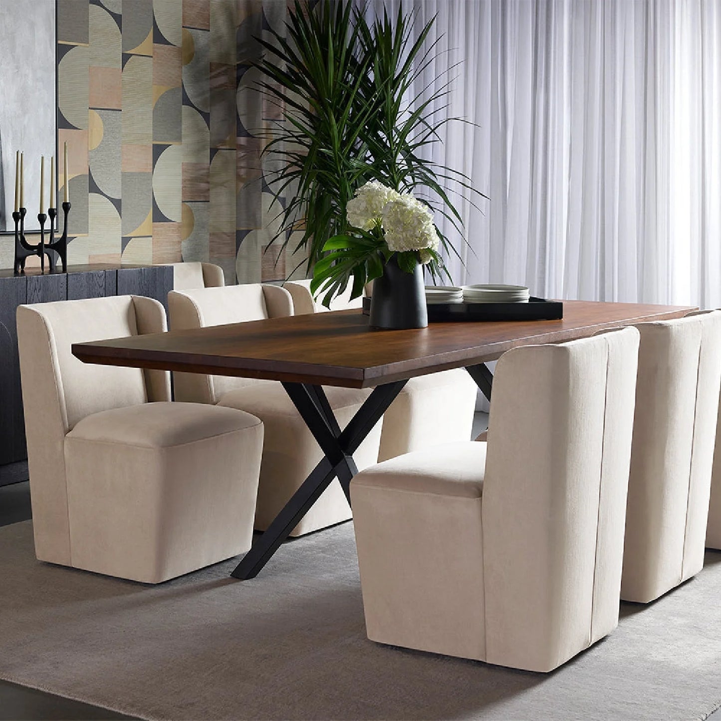 Luxury Wheeled Modern Dining Chair European Style for Villa