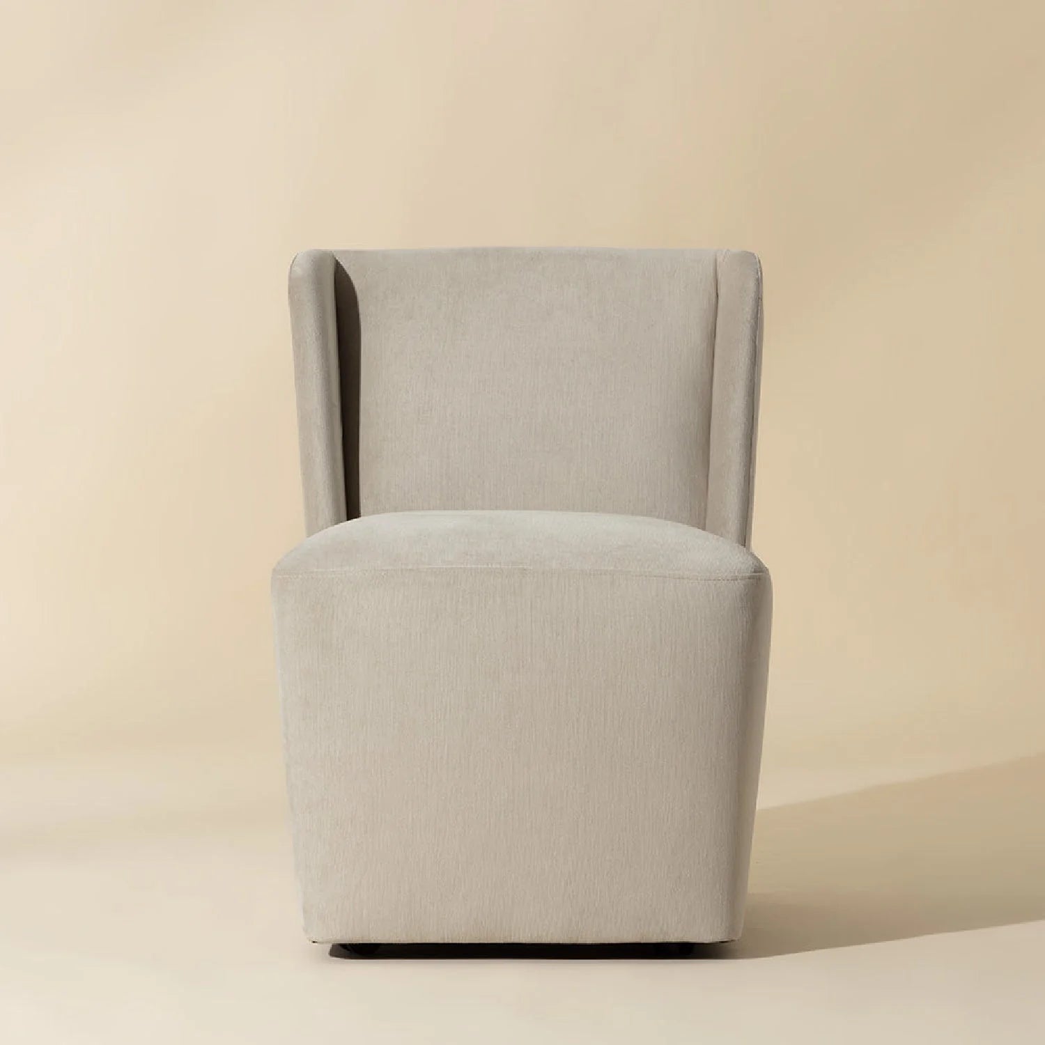 Luxury Wheeled Modern Dining Chair European Style for Villa